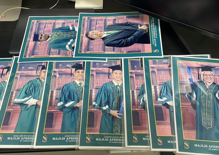 majlis graduasi pelajar tingkatan 5 SPM