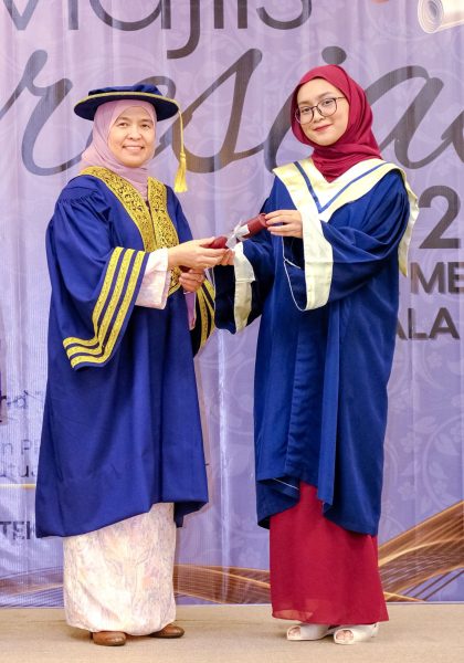 fotografi graduasi sekolah